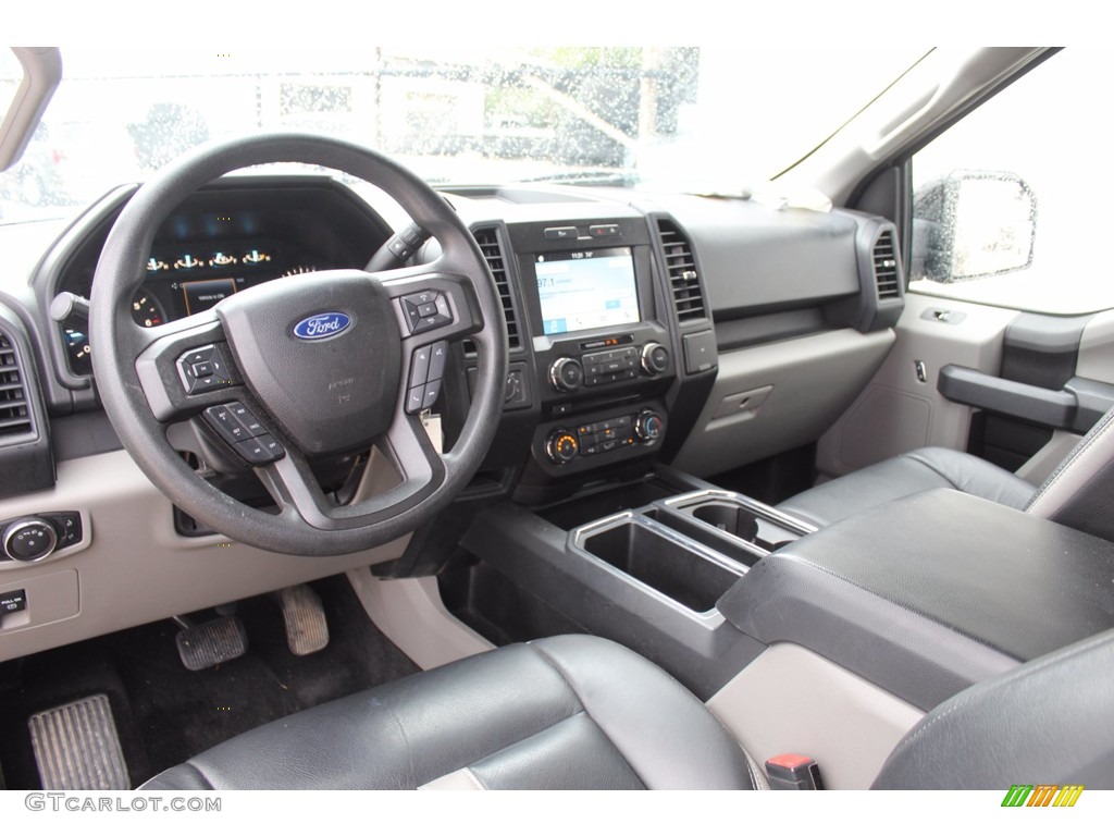 2018 F150 XL SuperCab 4x4 - Magnetic / Earth Gray photo #22