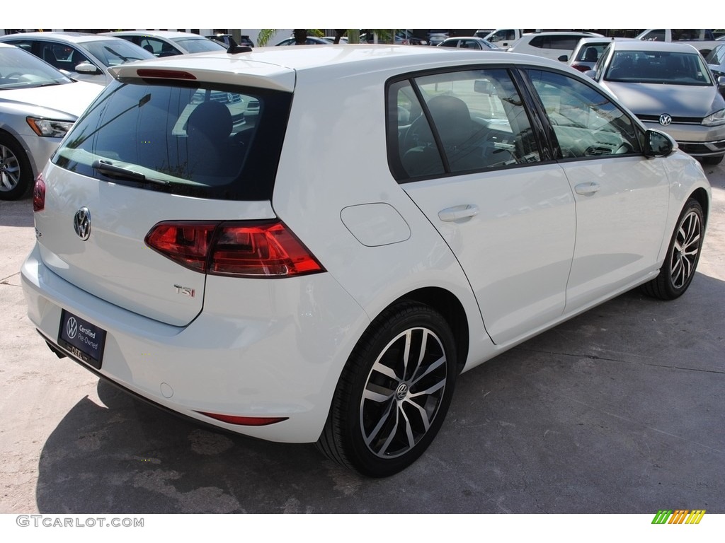 2017 Golf 4 Door 1.8T SE - Pure White / Titan Black photo #9