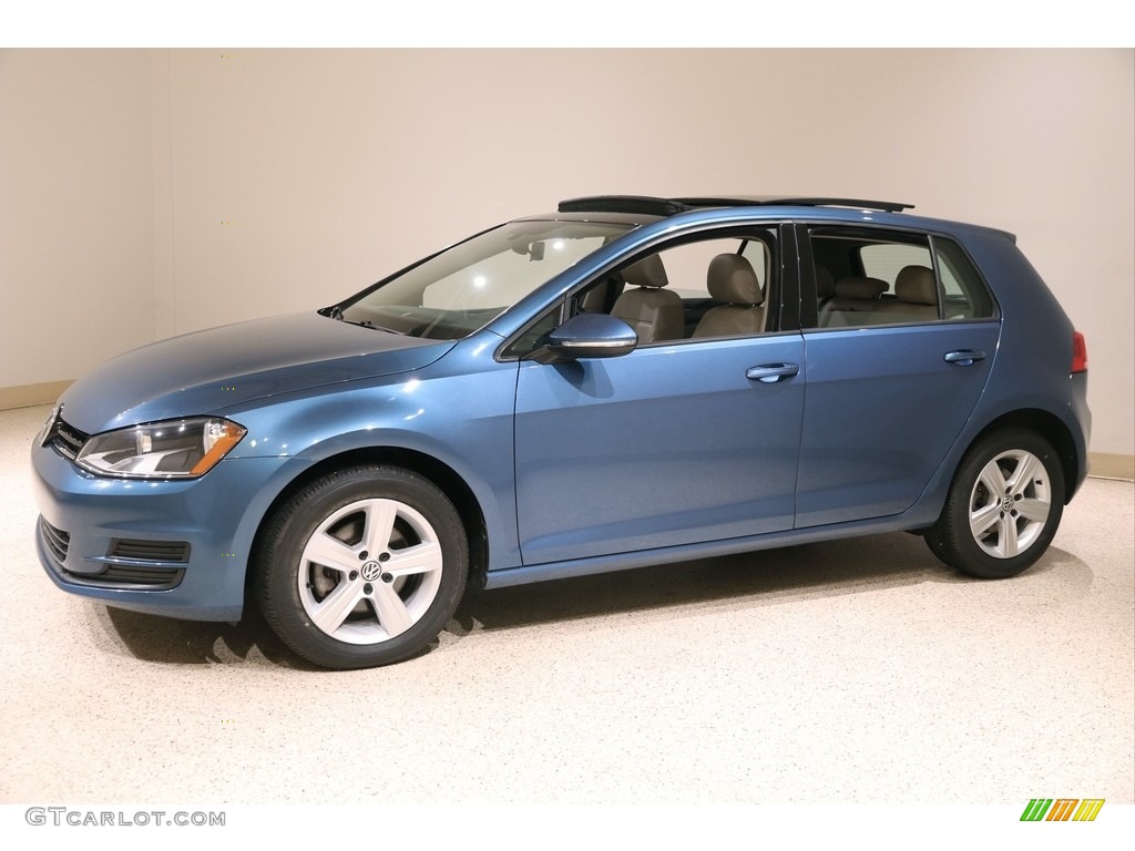 2017 Volkswagen Golf 4 Door 1.8T Wolfsburg Exterior Photos