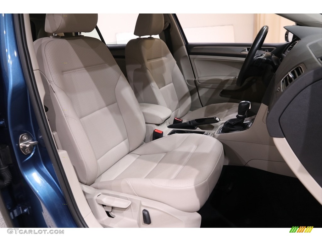 2017 Volkswagen Golf 4 Door 1.8T Wolfsburg Front Seat Photos