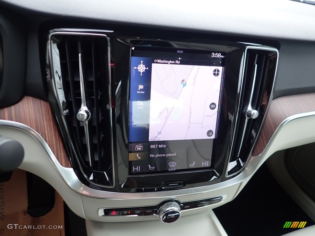 2021 Volvo S60 T6 AWD Momentum Navigation Photo #140044879