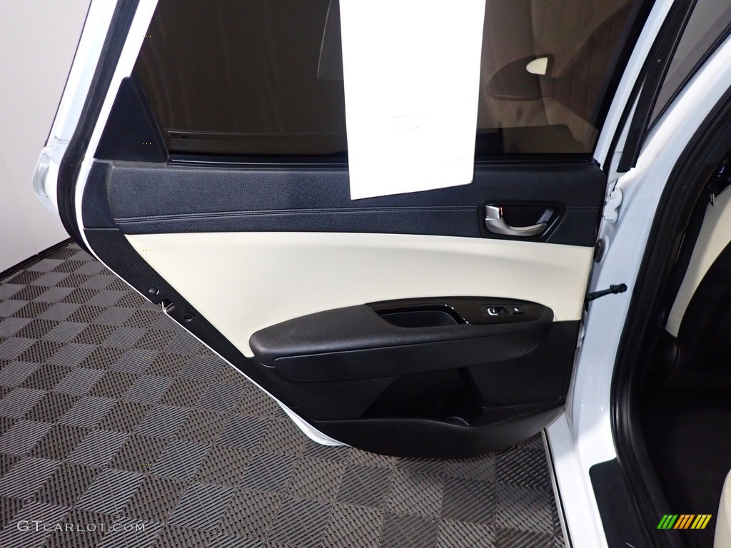 2018 Kia Optima SX Beige Door Panel Photo #140048368