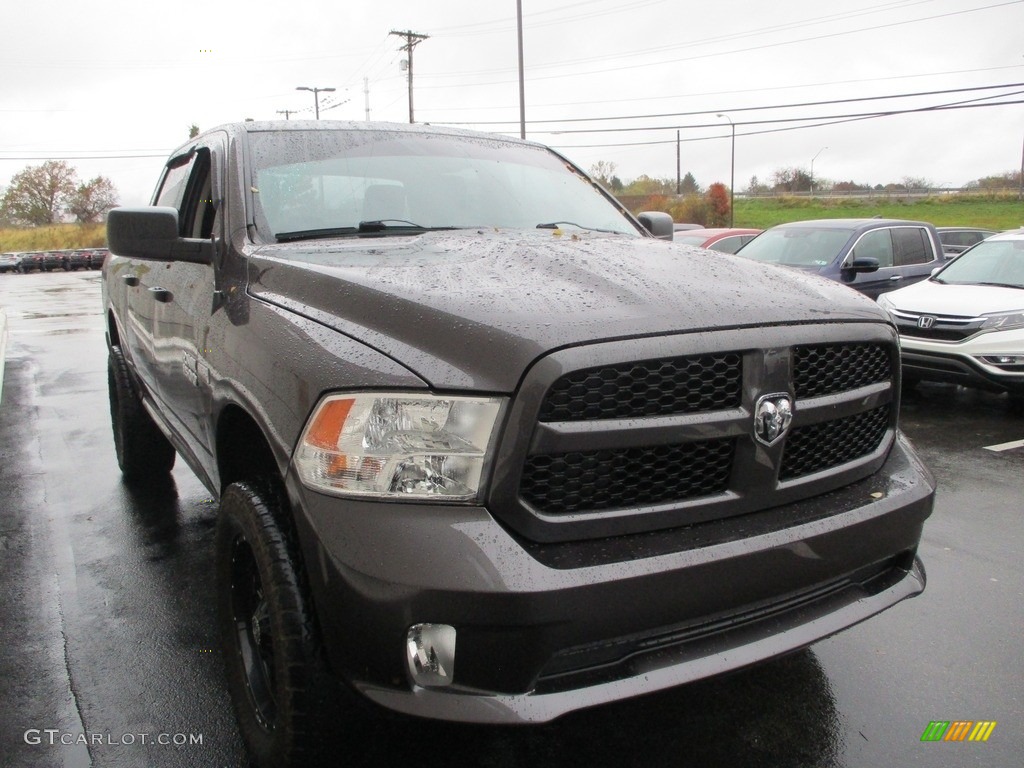 2014 1500 Express Crew Cab 4x4 - Mineral Gray Metallic / Black/Diesel Gray photo #9