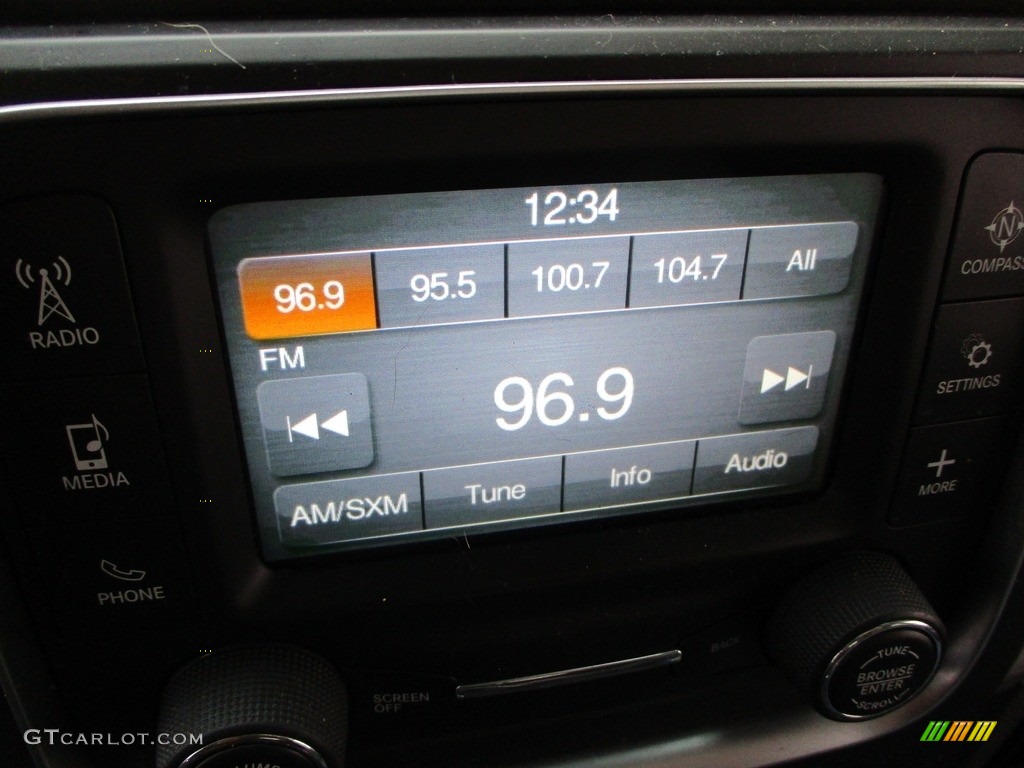 2014 1500 Express Crew Cab 4x4 - Mineral Gray Metallic / Black/Diesel Gray photo #16