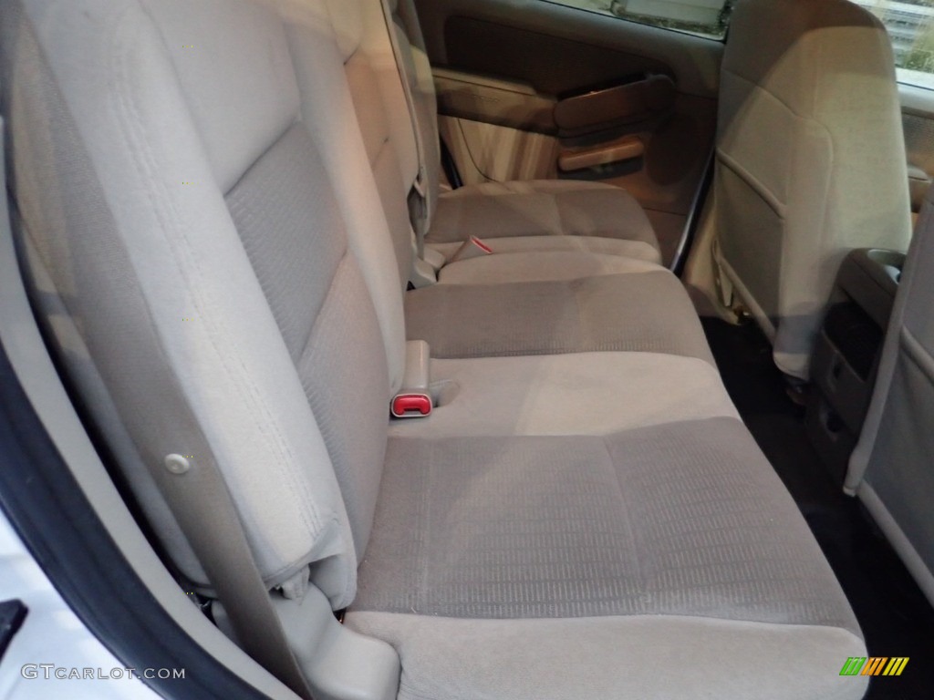 2007 Explorer Sport Trac XLT - Oxford White / Light Stone photo #13