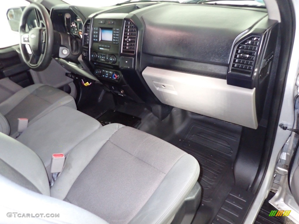 2016 F150 XL SuperCrew 4x4 - Ingot Silver / Medium Earth Gray photo #25