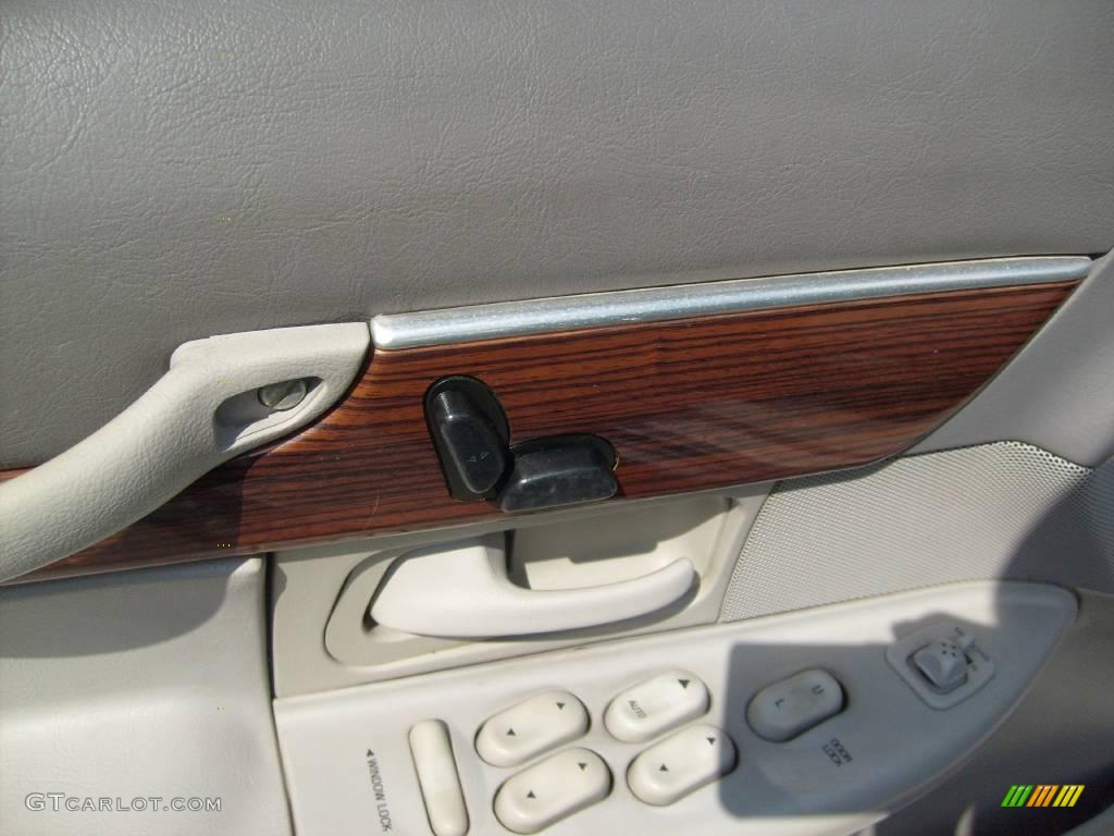 1995 Grand Marquis LS - Medium Willow Green Metallic / Grey photo #16