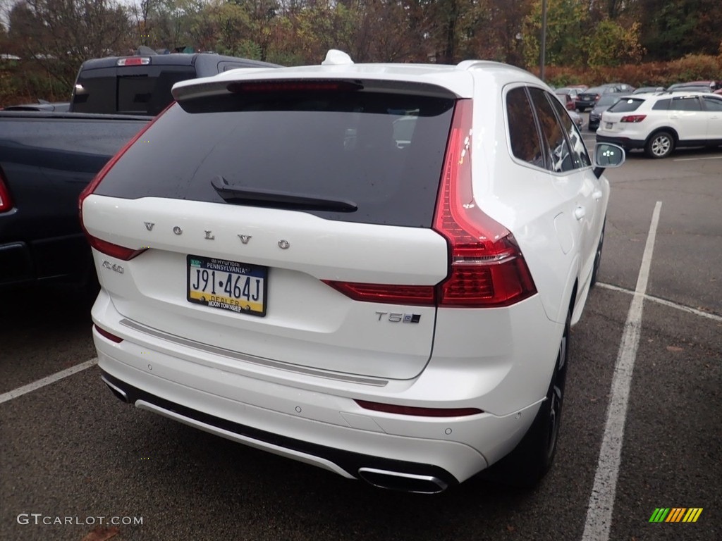 2018 XC60 T5 AWD R Design - Ice White / Charcoal photo #4