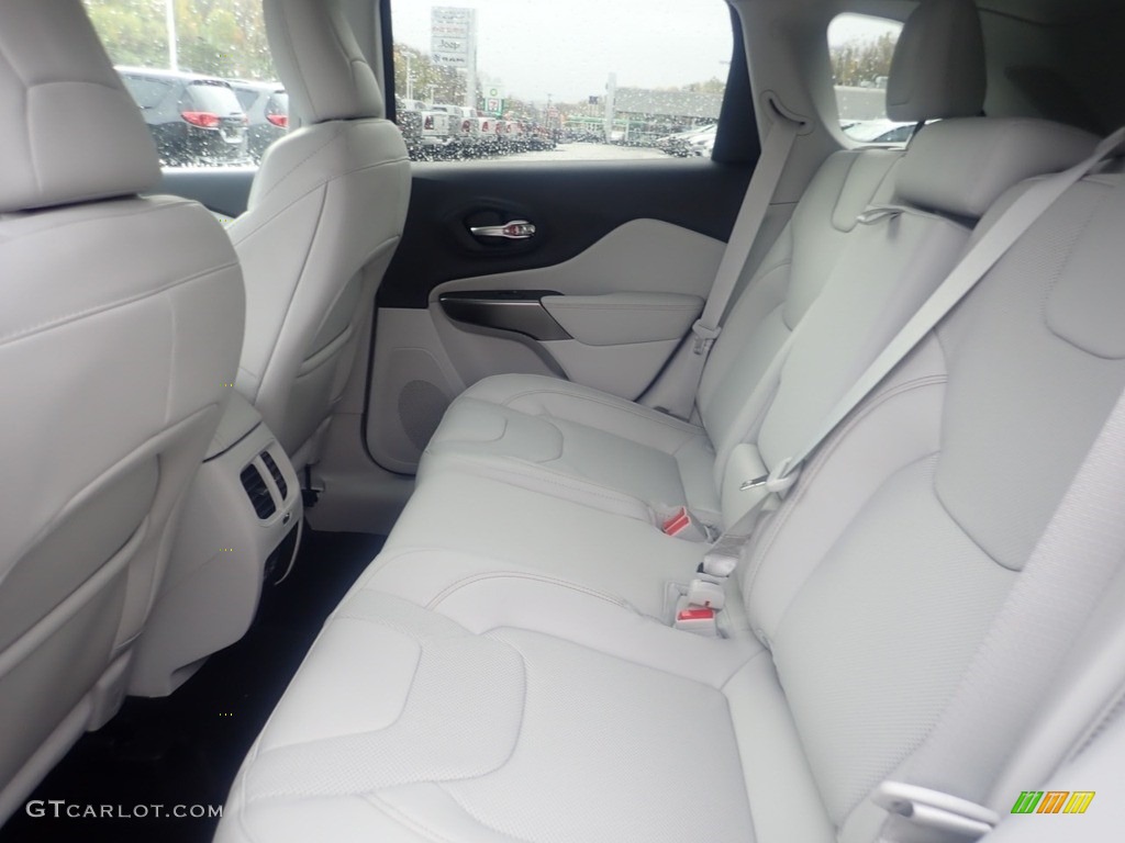 2021 Jeep Cherokee Latitude Lux 4x4 Rear Seat Photo #140059945