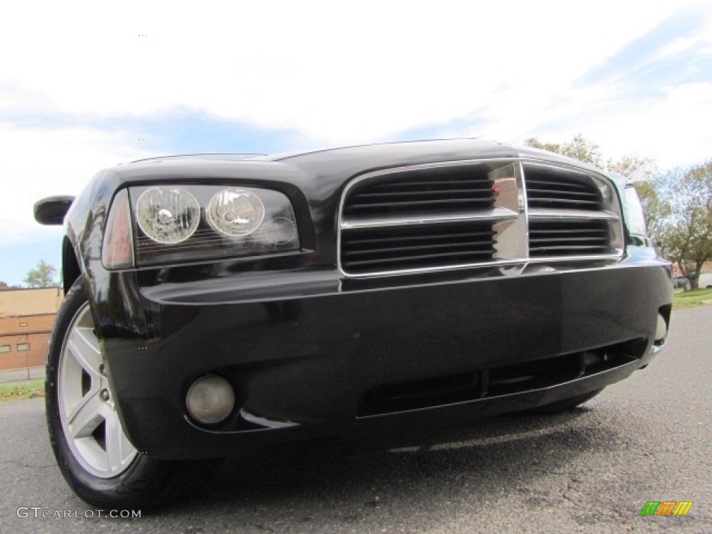 2010 Charger SXT - Brilliant Black Crystal Pearl / Dark Slate Gray/Light Slate Gray photo #2