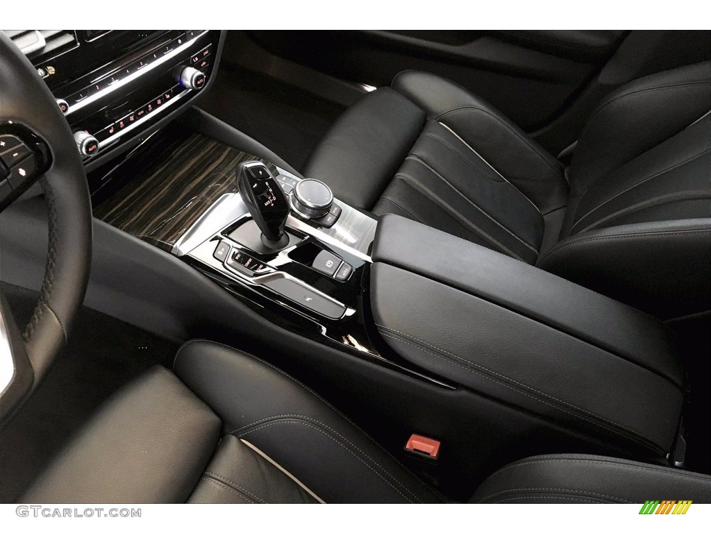 2018 5 Series 540i Sedan - Black Sapphire Metallic / Black photo #16