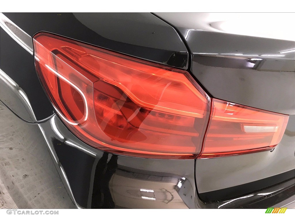 2018 5 Series 540i Sedan - Black Sapphire Metallic / Black photo #27
