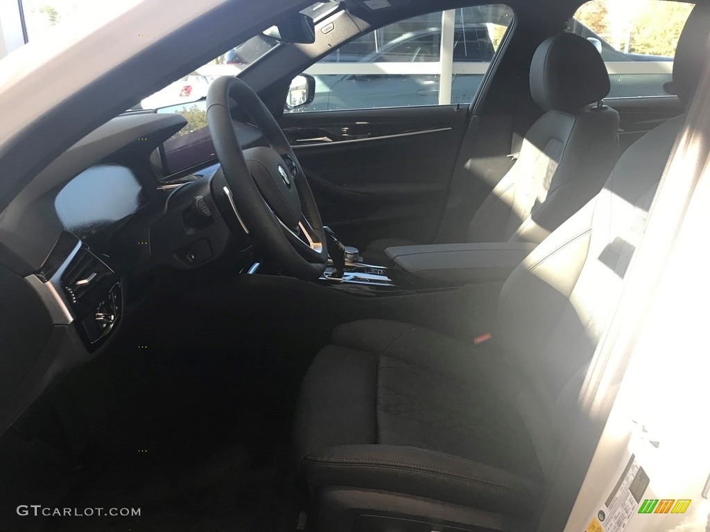 2021 5 Series 530i xDrive Sedan - Alpine White / Black photo #4