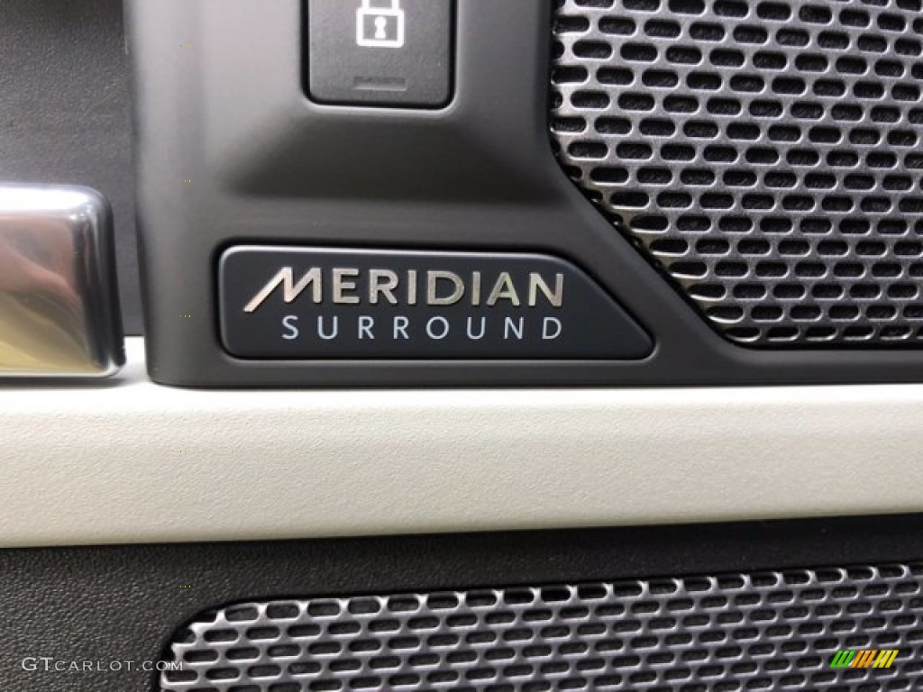 2020 Land Rover Defender 110 HSE Audio System Photo #140066864