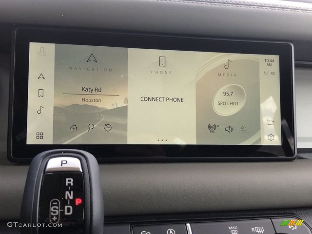 2020 Land Rover Defender 110 HSE Controls Photo #140066974