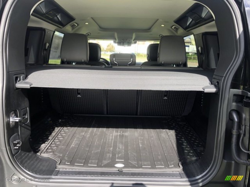 2020 Land Rover Defender 110 HSE Trunk Photo #140067182