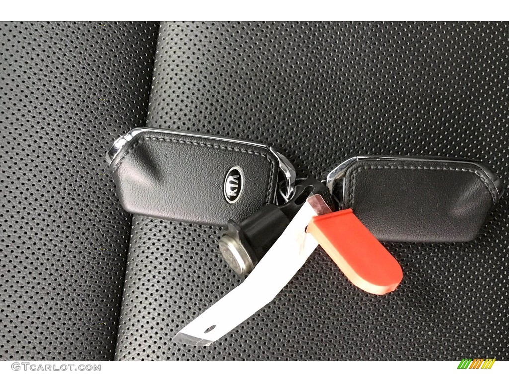 2019 Kia Stinger GT AWD Keys Photos