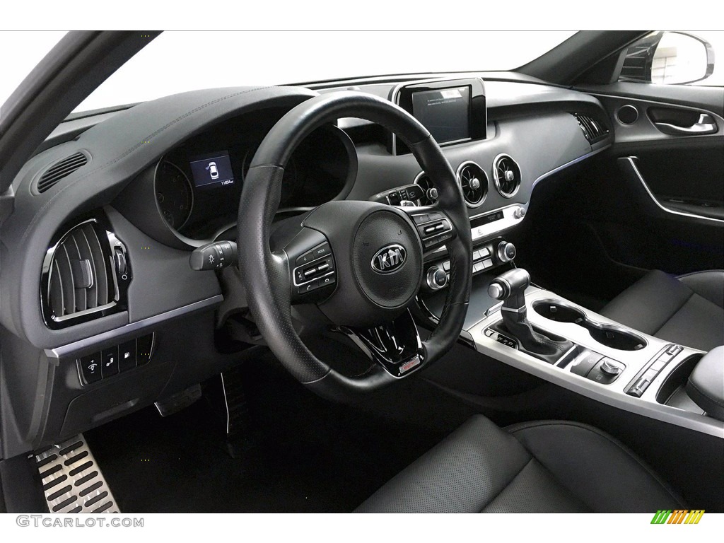 2019 Kia Stinger GT AWD Dashboard Photos