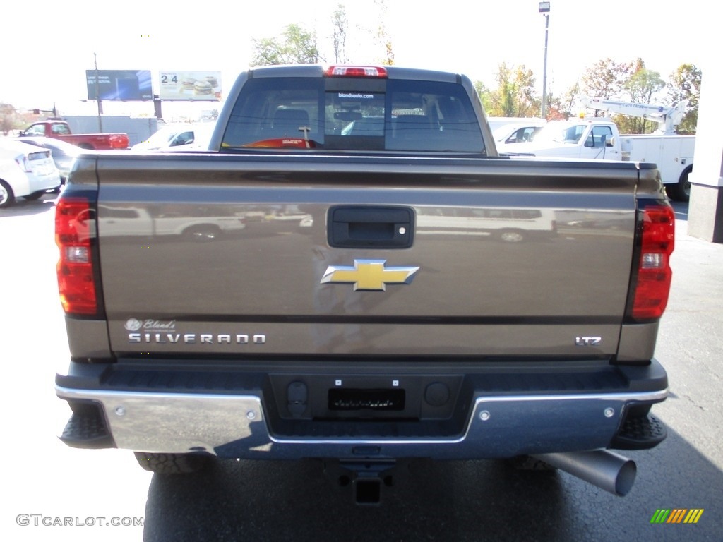 2015 Silverado 2500HD LTZ Crew Cab 4x4 - Brownstone Metallic / Cocoa/Dune photo #40