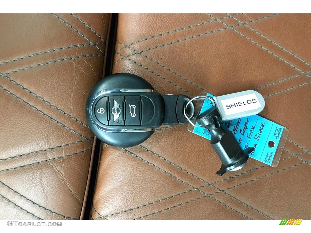 2017 Mini Convertible Cooper Keys Photo #140069804