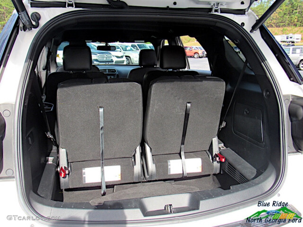 2018 Explorer XLT - Oxford White / Ebony Black photo #15