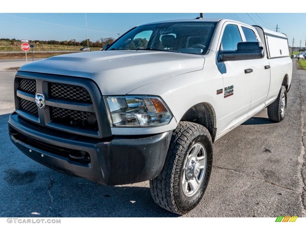 Bright White 2015 Ram 2500 Tradesman Crew Cab 4x4 Exterior Photo #140073054