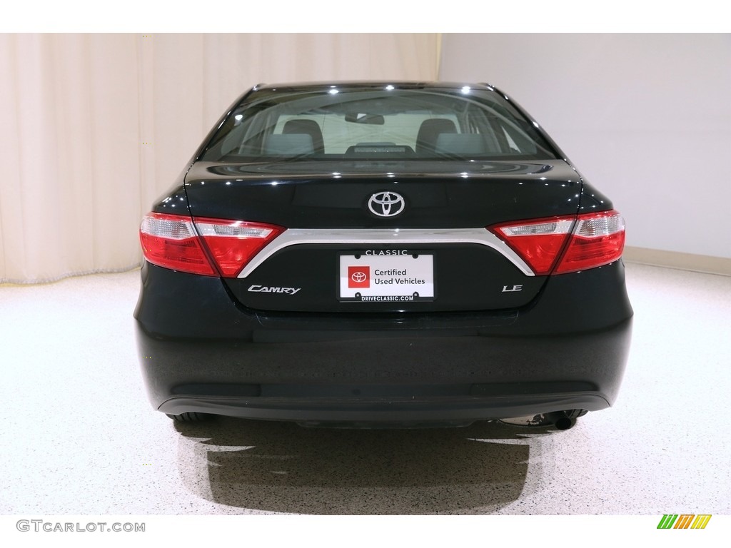 2017 Camry LE - Midnight Black Metallic / Ash photo #16