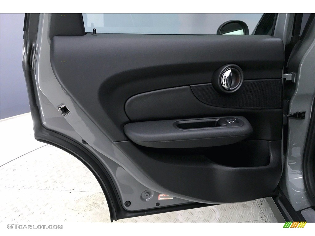 2017 Clubman Cooper - Moonwalk Grey Metallic / Carbon Black photo #25