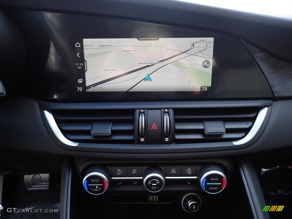 2020 Alfa Romeo Giulia AWD Navigation Photo #140077403