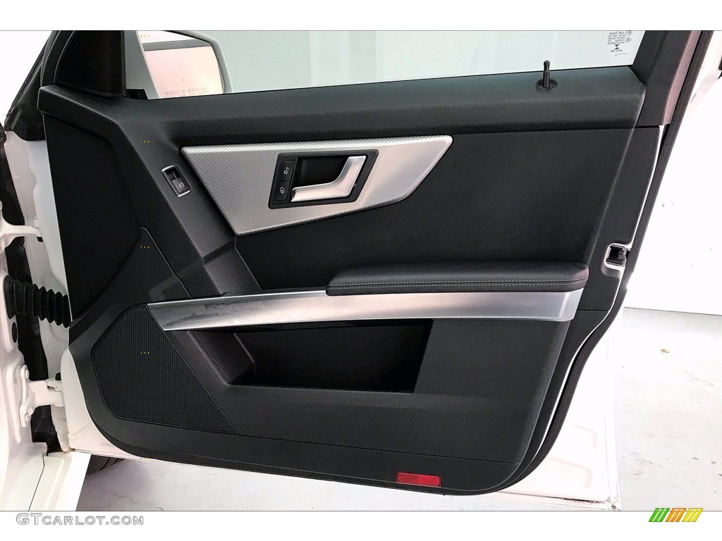 2014 GLK 350 - Polar White / Black photo #26