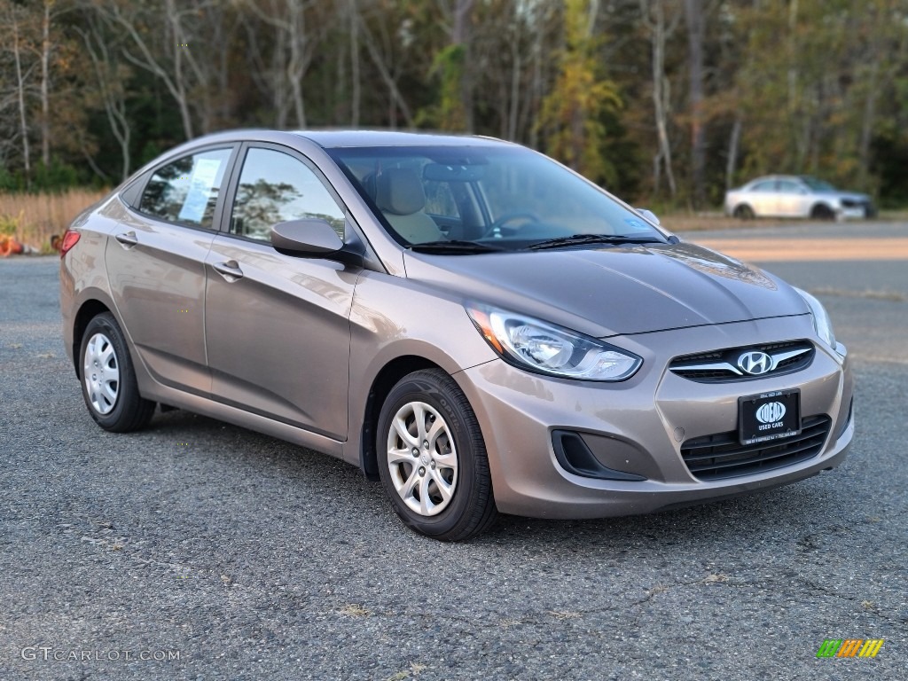 Mocha Bronze 2013 Hyundai Accent GLS 4 Door Exterior Photo #140079011