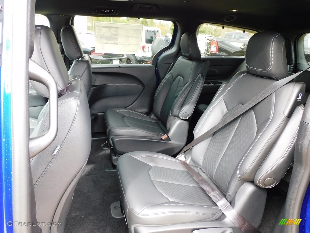 2020 Chrysler Pacifica Hybrid Touring L Rear Seat Photo #140079442