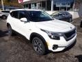 Snow White Pearl - Seltos EX AWD Photo No. 3