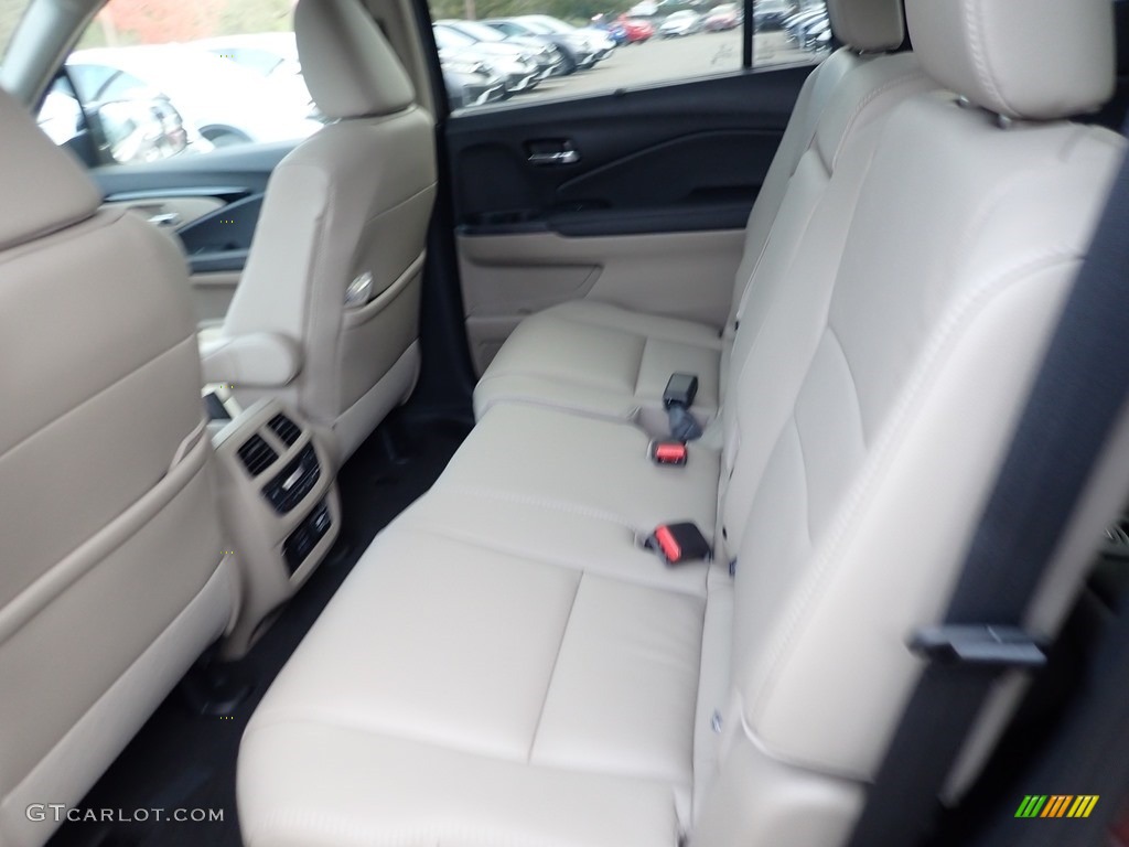 2021 Pilot Touring AWD - Deep Scarlet Pearl / Black photo #10