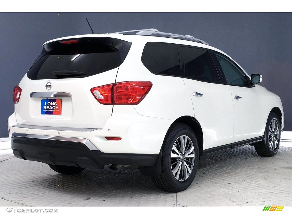 2017 Pathfinder SV - Pearl White / Charcoal photo #12