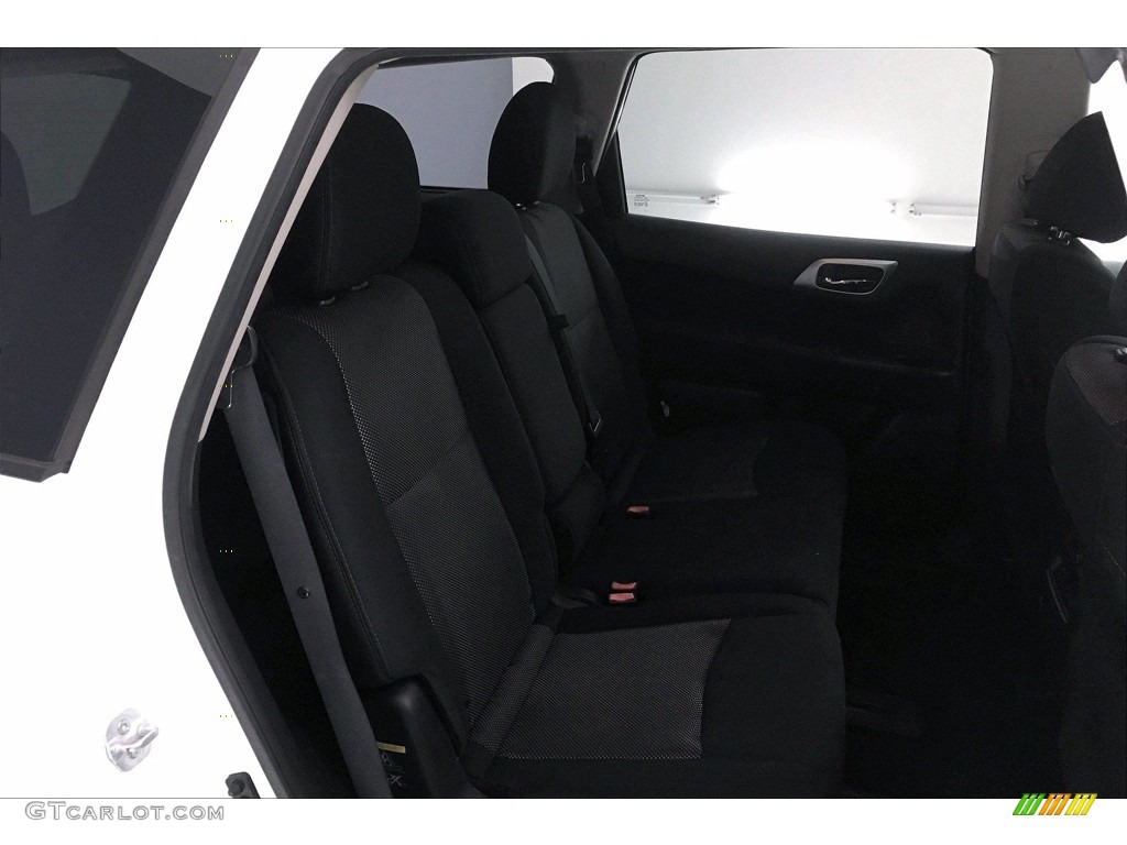 2017 Pathfinder SV - Pearl White / Charcoal photo #28