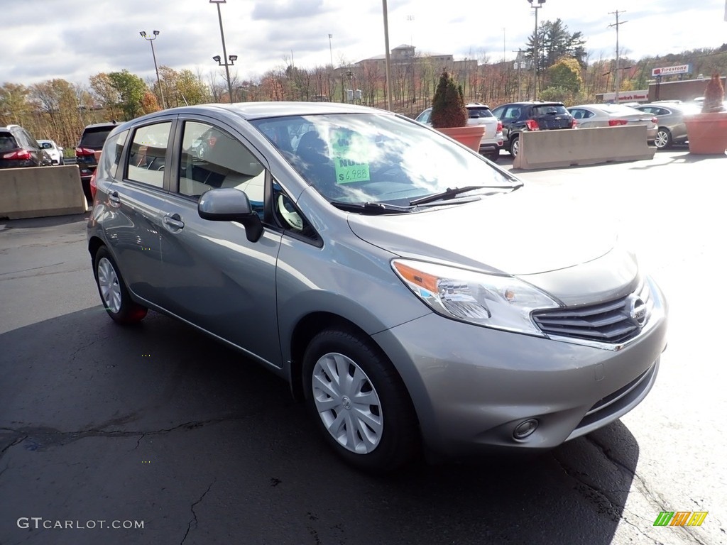 2014 Versa Note SV - Magnetic Gray / Charcoal photo #11