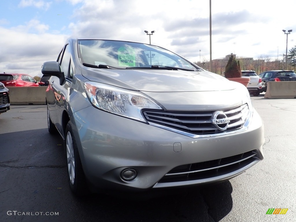 2014 Versa Note SV - Magnetic Gray / Charcoal photo #12