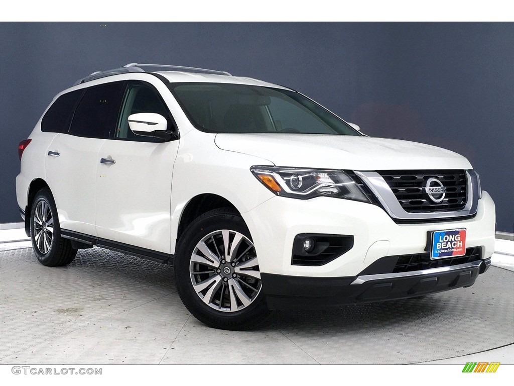 2017 Pathfinder SV - Pearl White / Charcoal photo #35