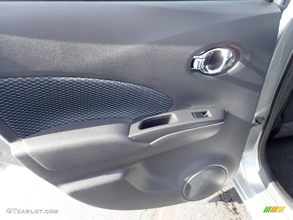 2014 Versa Note SV - Magnetic Gray / Charcoal photo #23