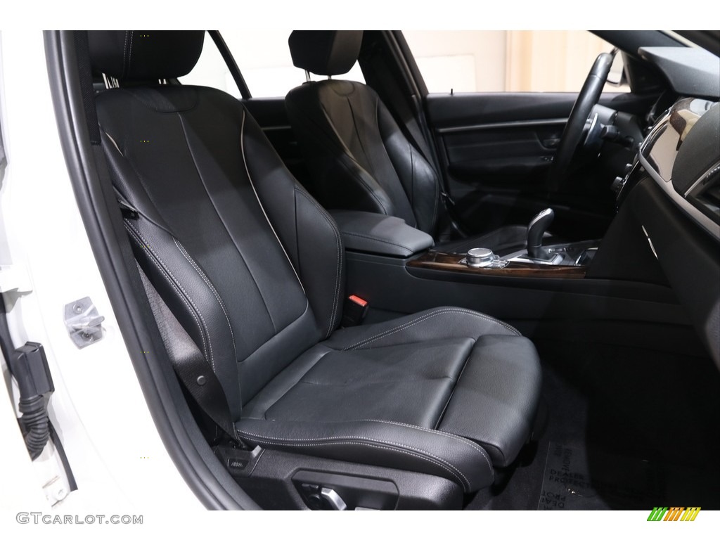 2017 3 Series 340i xDrive Sedan - Alpine White / Black photo #19