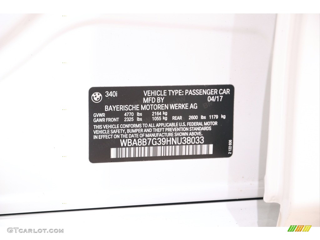 2017 3 Series 340i xDrive Sedan - Alpine White / Black photo #25