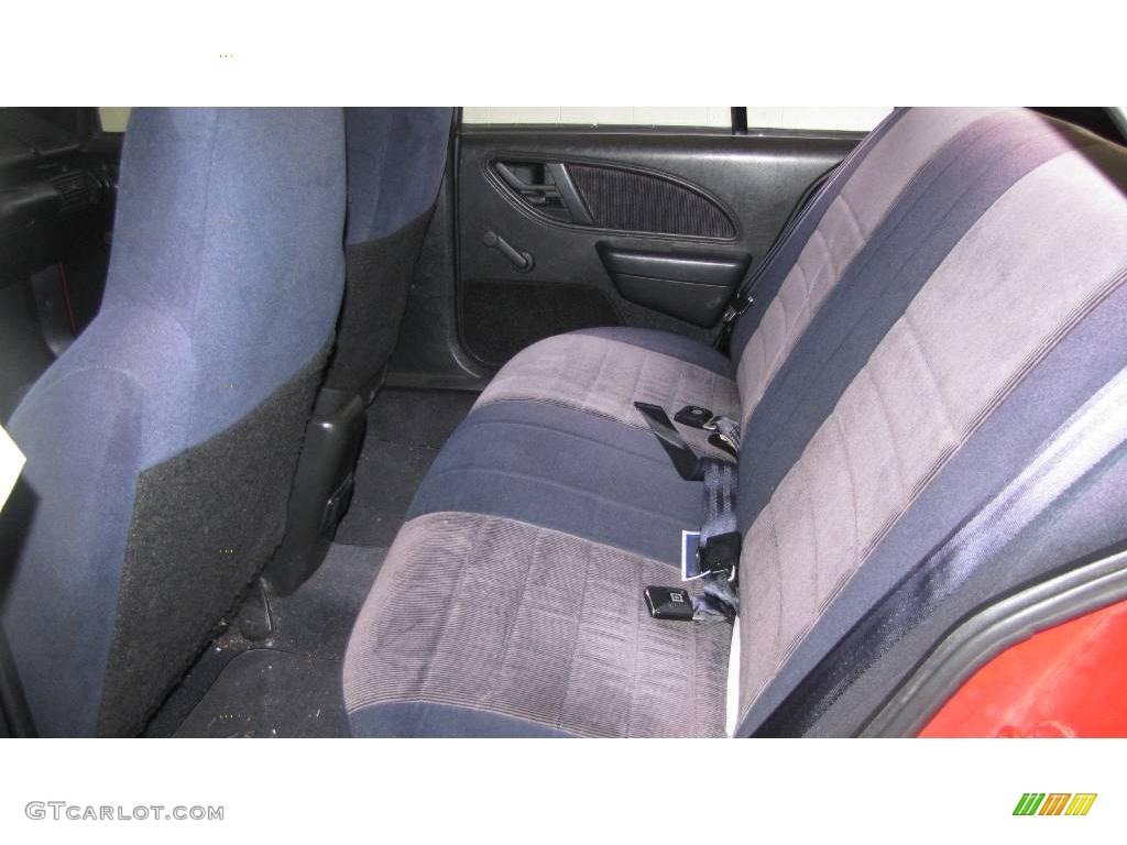 1991 Cavalier Sedan - Torch Red / Black photo #12