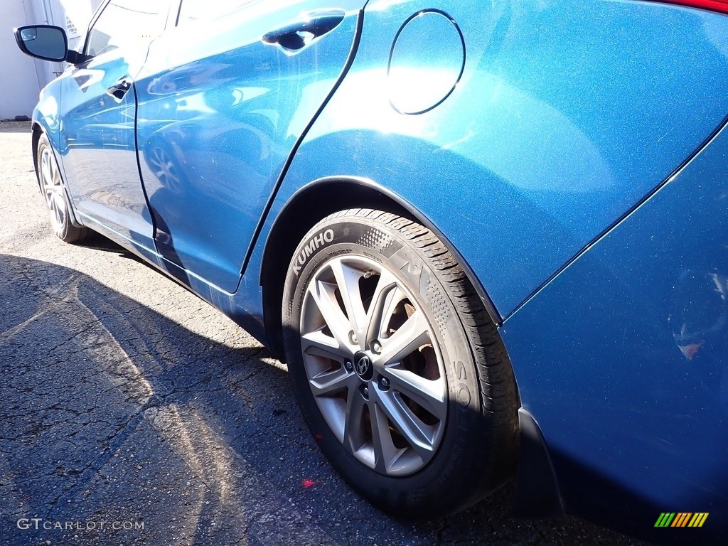 2015 Elantra SE Sedan - Windy Sea Blue / Gray photo #9