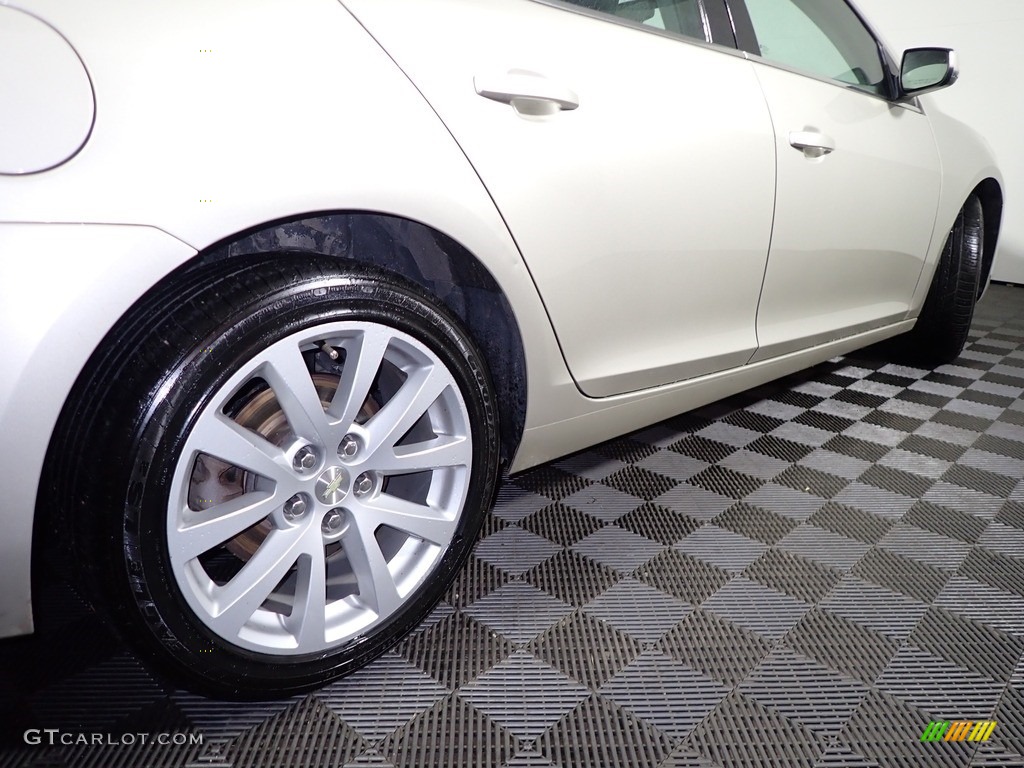 2014 Malibu LT - Champagne Silver Metallic / Jet Black/Titanium photo #15