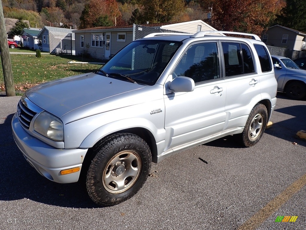 2004 Grand Vitara LX 4WD - Silky Silver Metallic / Beige photo #5