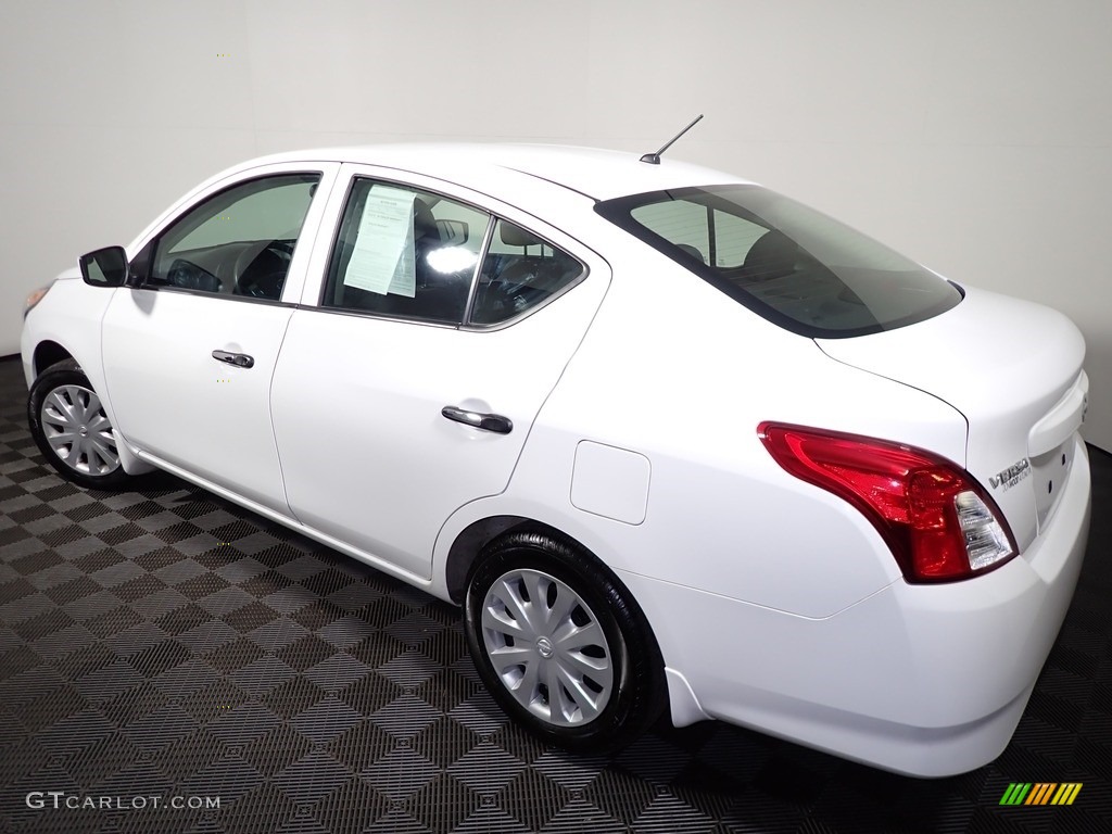 2019 Versa S - Fresh Powder White / Charcoal photo #9