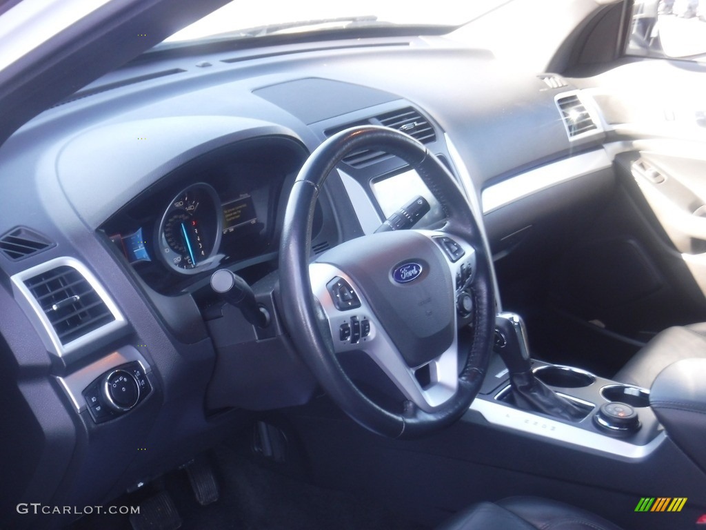2014 Explorer XLT 4WD - White Platinum / Charcoal Black photo #12