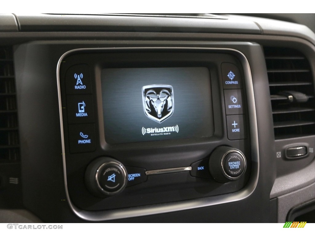 2015 Ram 1500 Express Crew Cab 4x4 Controls Photo #140094415