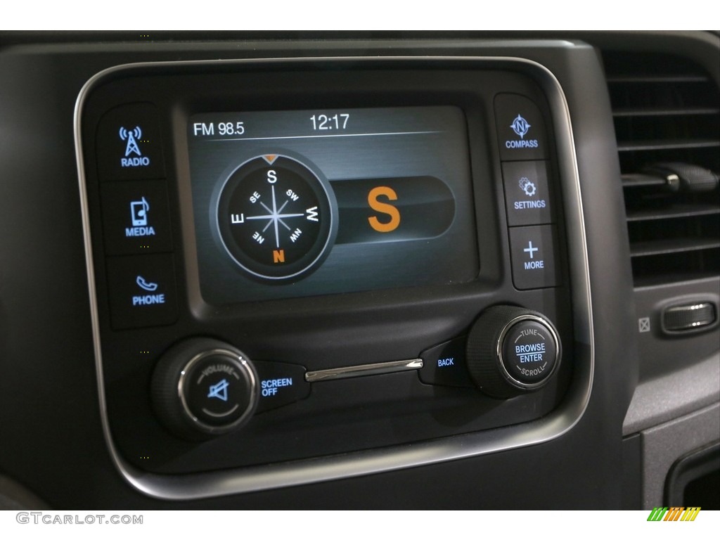 2015 Ram 1500 Express Crew Cab 4x4 Controls Photo #140094448